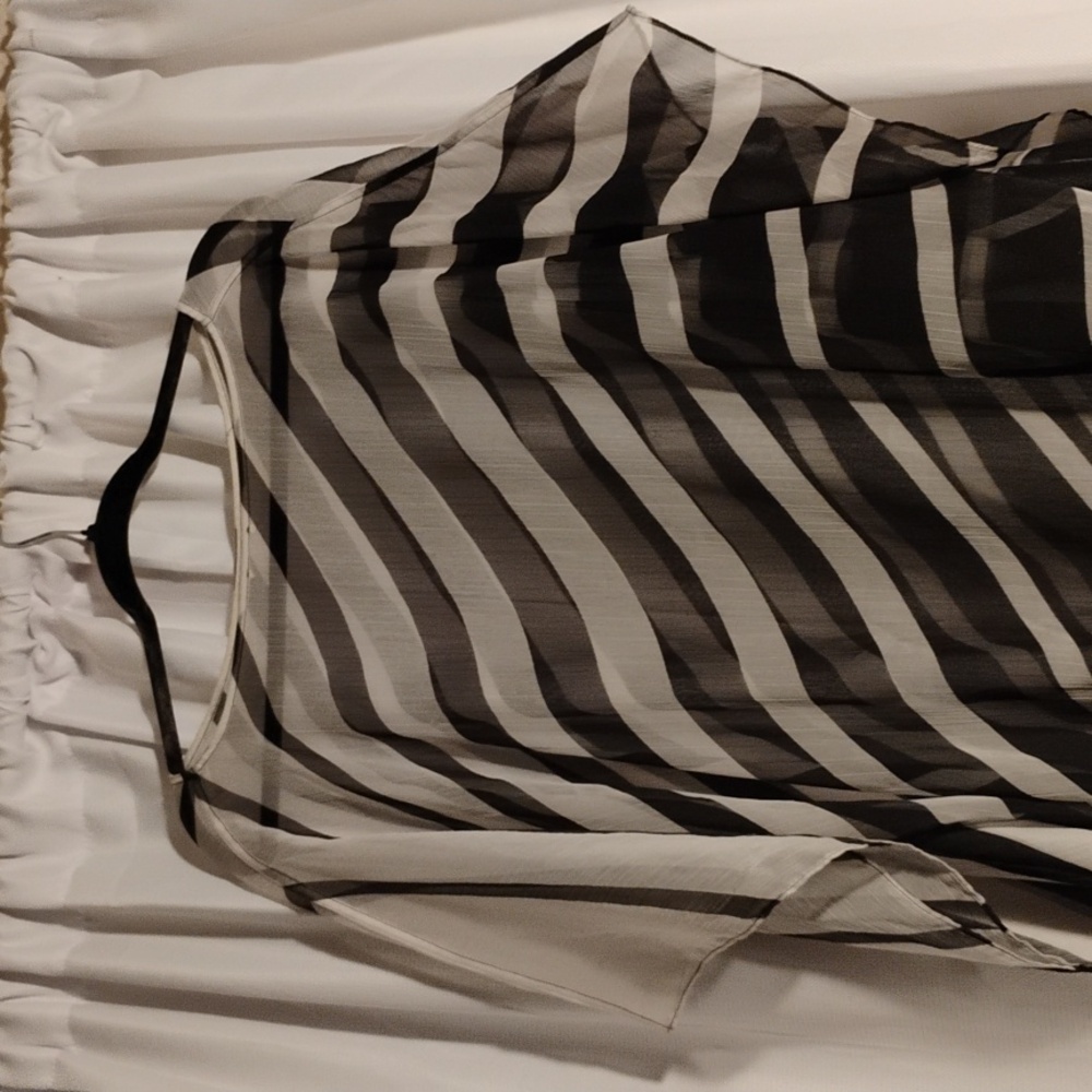 Black and white nylon see-through wrap